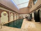 For sale Riad Marrakech Centre ville 700 m2 14 rooms